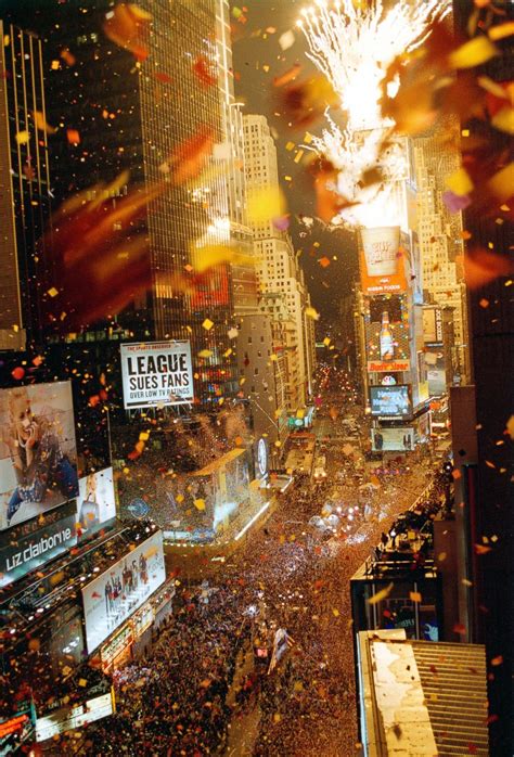 Times Square New Years Eve Through The Years Photos Abc News