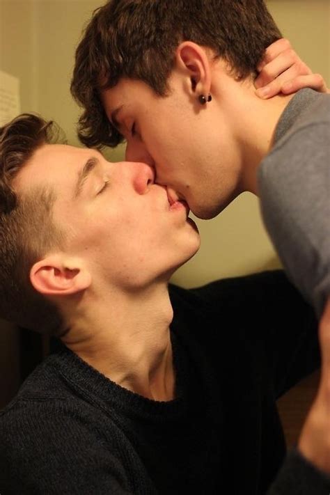 Hot Kiss Gay Places Gay Hotmen Sexy Guys