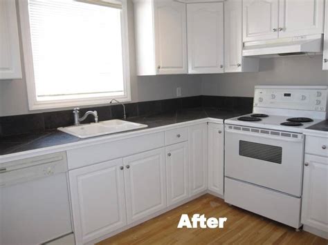 Our minimum kitchen refacing package starts at $10,000, and mid range sized refacing projects are between $15,000 to $17,5000. Kitchen Cabinet Painting in Calgary | Cabinet Refinishing