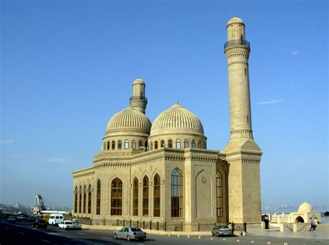 Azerbaijan, country of eastern transcaucasia. UM POR TUDO: Baku: Um novo mundo