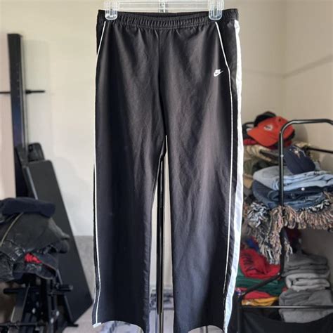 Nike Polyester Sweatpants Tagged Small 4 6 Fits Depop