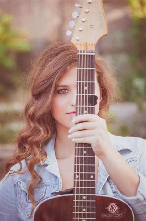 Cool Poses With Guitar A Lady Should Know Feminine Buzz In