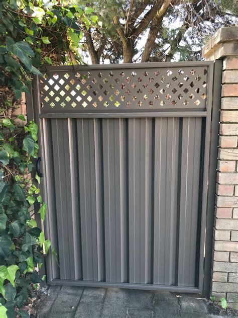 Colorbond Fencing And Gates Perth Auswest Fencing