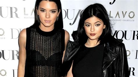 Kendall And Kylie Jenner Celebrate Graduation With Surprise Party Newshub