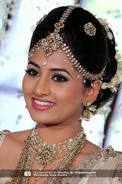 Sheshadri Priyasads Wedding Day Photo Album Gossip Lanka Photo Gallery