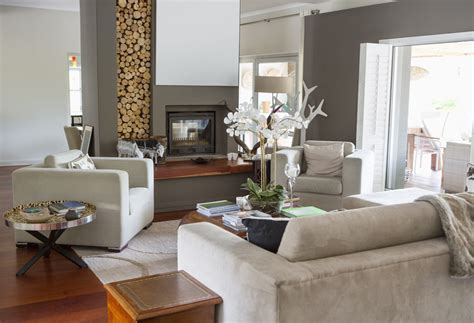 Lauren flanagan has more than 15 years of experience working in home decor and has written extensively for a variety of publications about home decor. 4 Best Living Room Ideas