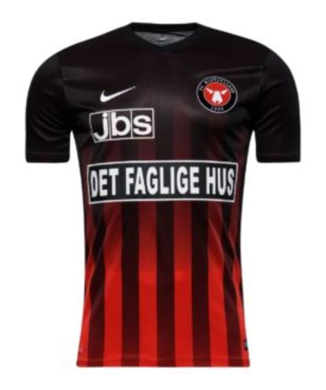 Uefa works to promote, protect and develop european football across its 55 member associations and organises some of the world's most famous football competitions, including the uefa champions. Prima Maglia FC Midtjylland 2017-18