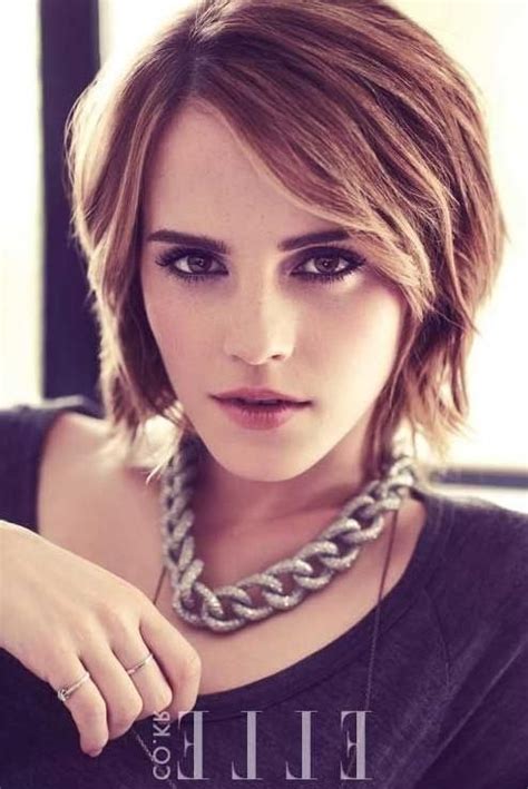 20 Best Short Haircuts Without Bangs