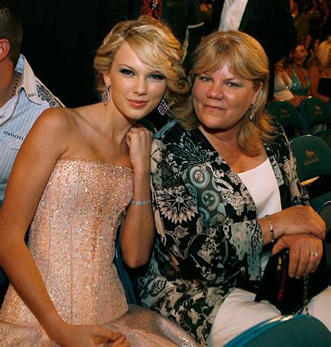 taylor swift s mum wanted to cry after alleged assault hello