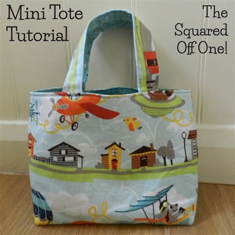 squared-off-reversible-mini-tote-bag-tutorial-small-tote-bag-pattern,-tote-bag-tutorial,-tote