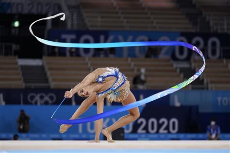 Rhythmic Gymnastics Upset Israel Beats Russia Wins Gold Ap News