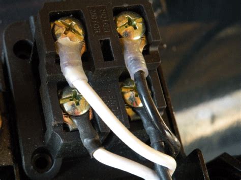 On an air compressor with a pressure switch, always bring the incoming power to the line contacts of the pressure switch. 31 Wiring Diagram For Air Compressor Pressure Switch ...