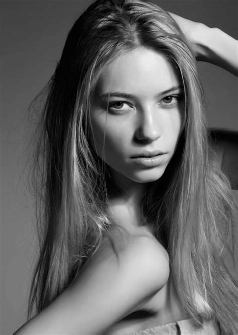 Picture Of Vika Falileeva Model Fashion Spot Beautiful Women Faces