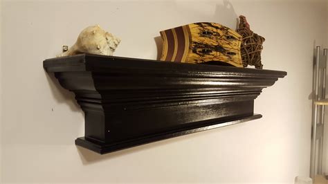 Crown Molding Shelf In Black