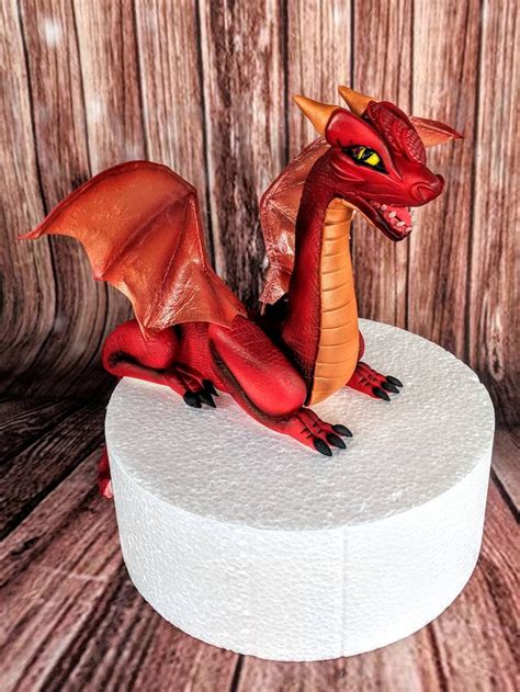 Dragon Sitting On Cake Edge Fondant Cake Topper Etsy