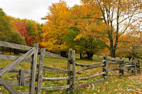 A garden fence is a practical and functional addition to any garden, landscape or backyard. 28 Split Rail Fence Ideas for Acreages and Private Homes