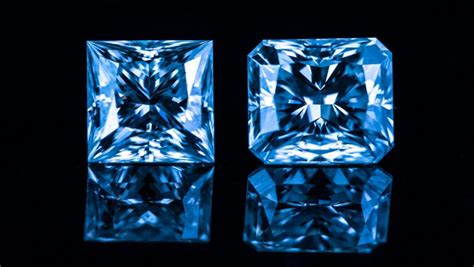 Are Blue Diamonds Real Find Out How Expensive This Rare Diamond Is