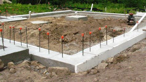 Three Types Of Footings To Support Foundation Walls Fine Homebuilding