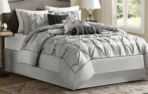 Nwt jennifer lopez gatsby queen forter set 4pc art deco from comforter sets with curtains, source:pinterest.com. Grey Bedding and Matching Curtains - Madison Park Laurel ...