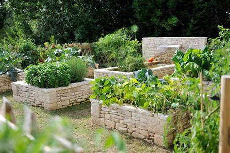 Potager Idéablok Carré Potager Jardiniere En Pierre Jardin En Carré