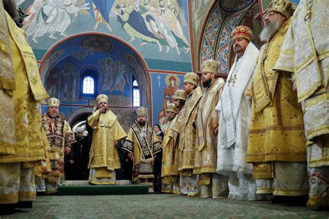 Ukrainian Catholic Leader Welcomes Head Of New Independent