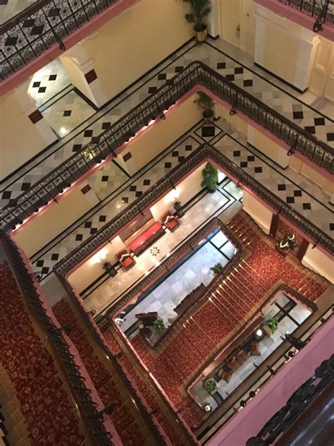 Inside The Taj Mahal Hotel Gatewayofindia Rmumbai