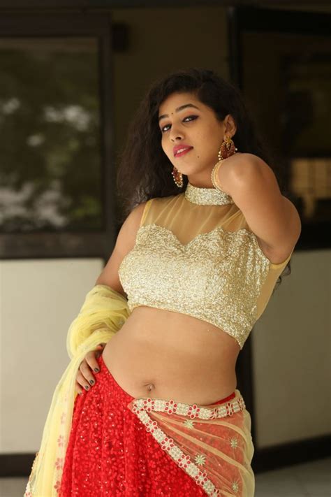 Pavani Reddy Beautifull Hot Images In Wallpapers Bollywood News