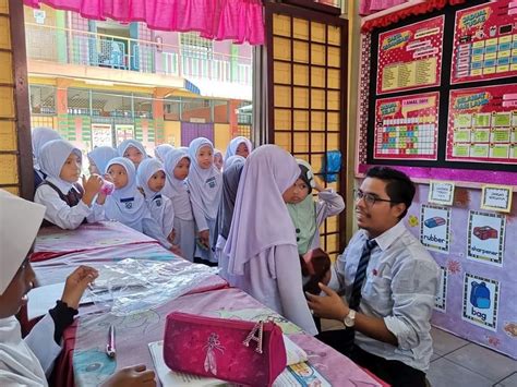 Cikgu Fadli Salleh Pejuang Pendidikan Yang Dizalimi Ini Sebenarnya