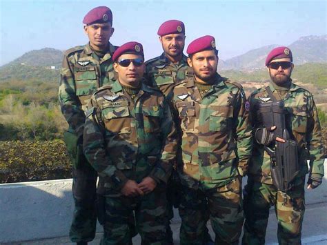 Pakistan Army Commandos In Nice Mood All About Pakistan Army Air