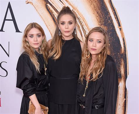 Does Elizabeth Olsen Have Twin Sisters