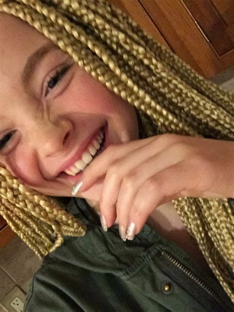 14 Year Old White Girl Defends Her Box Braids Against