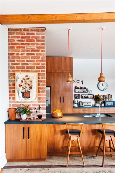 Mid Century Modern Kitchen Designs That Feature A Warm Atosphere