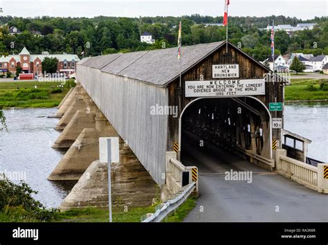 Hartland Bridge Canada Hi Res Stock Photography And Images Alamy