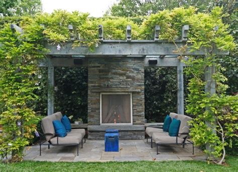 10 Stunning Patio Brick Fireplace Ideas For Cozy Outdoor Gatherings