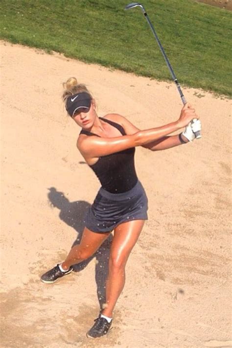 Paige Spiranac La Bravissima Golfista Pi Sexy Di Instagram