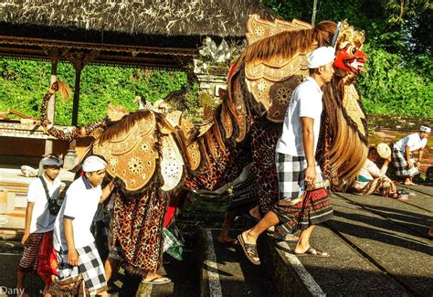 Bali En Fête à Loccasion Du Nouvel An Balinais