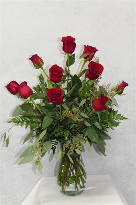 One Dozen Red Rose Bouquet In Fresno Ca D And L Roses