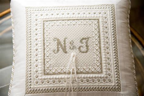 Needlepoint ring pillow | Needlepoint patterns, Cross stitch patterns