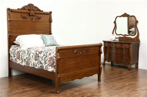 Victorian Carved Oak Antique 1900 Bedroom Set Full Size Bed Chest