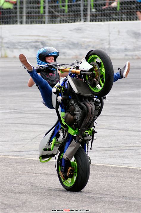 Motorcycle Stunt Riding—born To Ride 51 Born To Ride Motorcycle