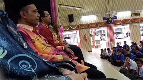 Cikgu sekolah menengah ialah tempat berkongsi pelbagai bahan seperti rph, rpt, abm dan. Sekolah Menengah Kebangsaan Datuk Haji Ahmad Badawi ...