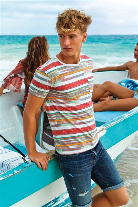 The best brands in teen fashion are on smallable: American Eagle 2016 Men's Summer Style