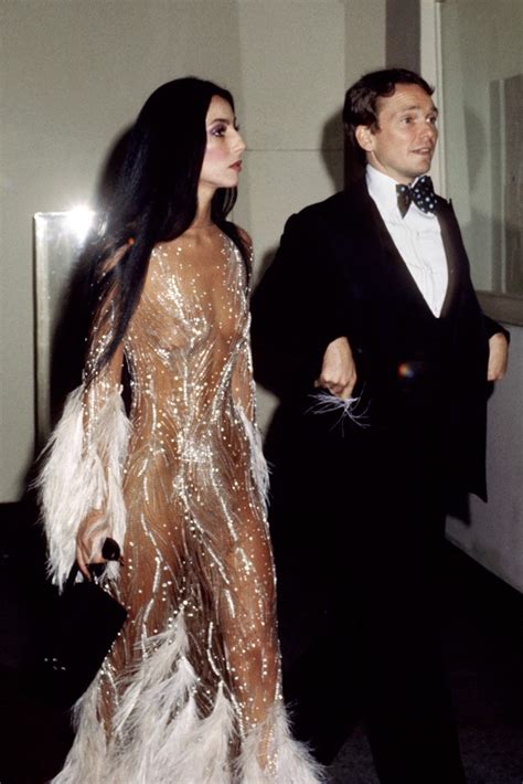 Bob Mackie Cher To Partner Again For Singers Farewell Concerts Wwd