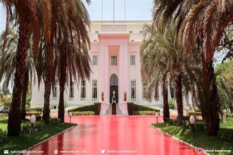 Le Palais De La République Résidence Du Président De La République