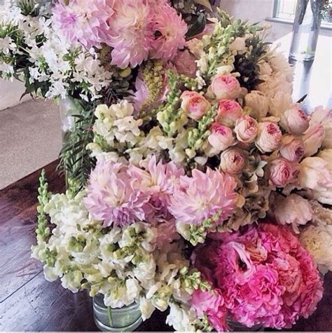 Beautiful Blooms X Floral Wreath Beautiful Blooms Floral