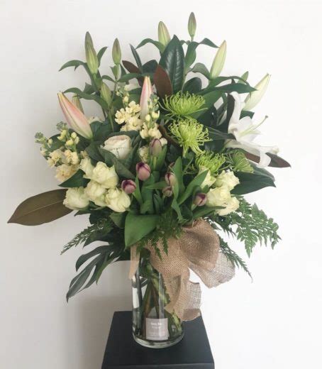Miranda Flower Vase Arrangement Frances Dunn Florist