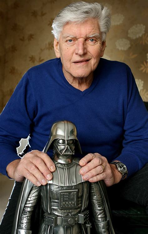 Star Wars Actor David Prowse The Original Darth Vader Dies At 85
