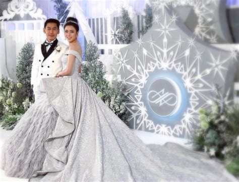 รวมข่าวนิวเคลียร์ หรรษา และเพชรจ้า วิเชียร กุศลมโนมัย คู่สามีภรรยาดาราไทย พร้อมอัปเดตความสัมพันธ์. ราวกับนิยายหน้าหนาว! นิวเคลียร์ เพชรจ้า ฉลองงานแต่งจัดเต็ม ...