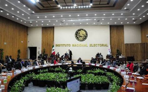 INE multa a partidos con más de 740 mdp por irregularidades en reportes