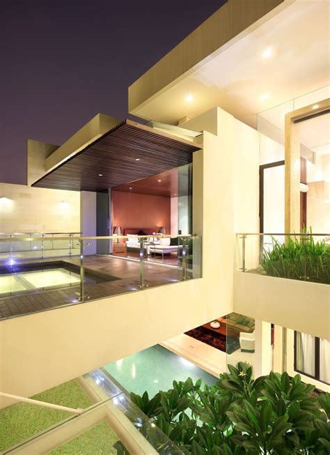 Luxury Garden House In Jakarta Idesignarch Interior Design